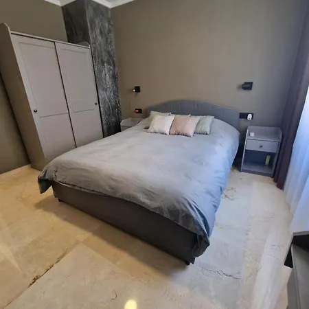 Apartment Modern 3 Bedrooms